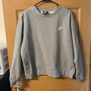 Nike crewneck
